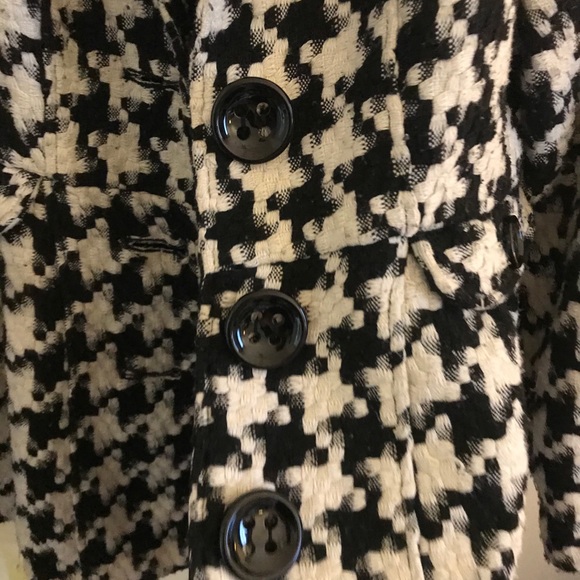 Candies - Picture 2 of 4